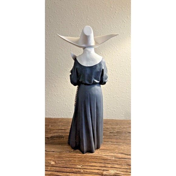 ALGORA Nun and Doves Made in Spain Figurine Used - Picture 5 of 14